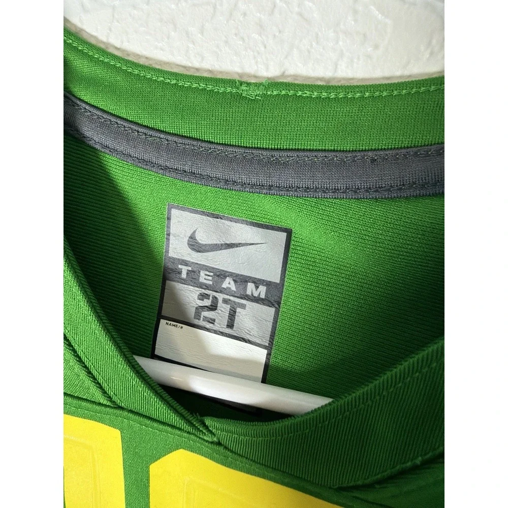 Nike Toddler #10 Oregon Ducks Green Football Jersey Size 2T Kids